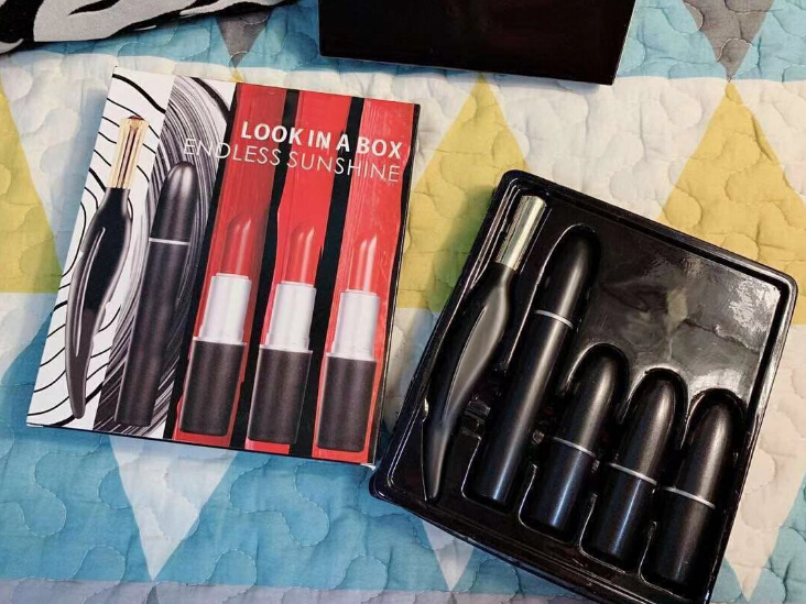 

5 in1 M Look in A Box Endless Sunshine Makeup Set Eyeliner + Mascara + 3pcs Matte Lipstick Cosmetic Kit