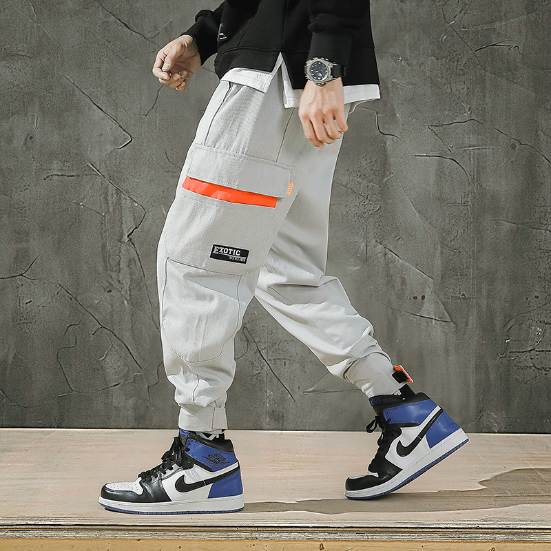 

Men Black Cargo Pants 2019 Mens Japanese Streetwear Sweatpants Male Winter Joggers Trousers Y1351