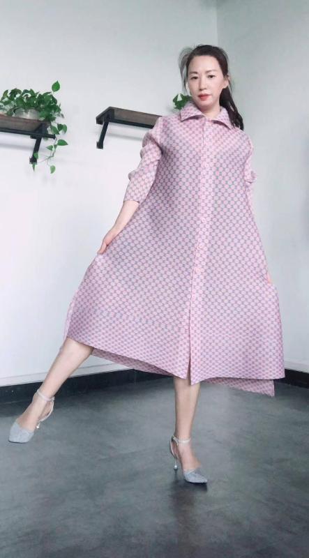 

HOT SELLING Miyake fashion solid turn-down collar three quarter single breasted geometric print windbreaker IN STOCK, Blue