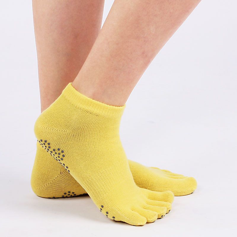 

Sports Socks Silica Gel Non-Slip Breathable Swear Anti-friction Sock 5 Fingers Customizable Sports Fitness Yoga Socks For Women, Black