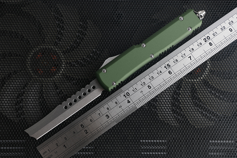 

high quality UT razor hunting survival knife aerial aluminum handle D2 blade high hardness tactical knife for men Christmas gift