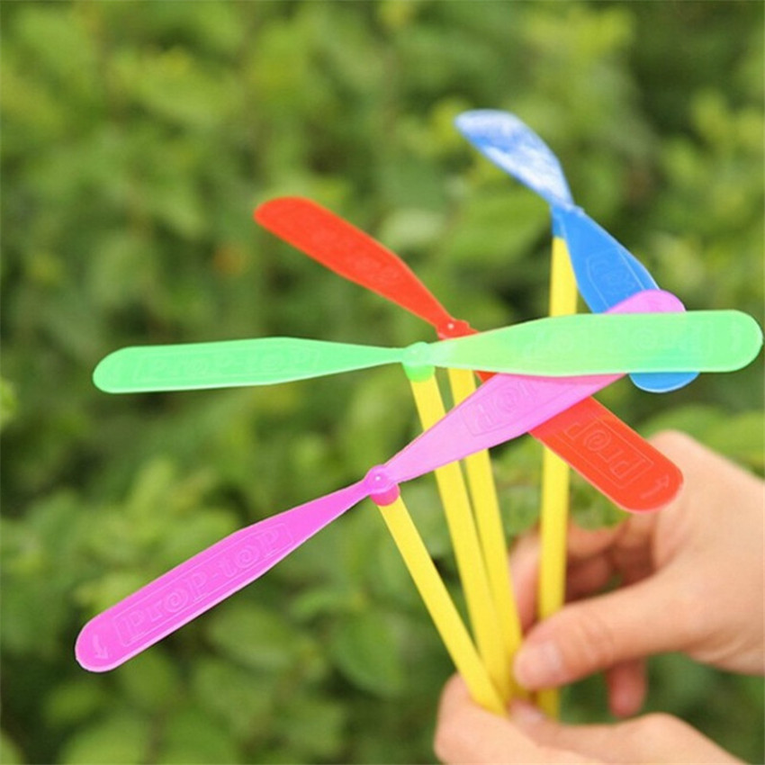 Novelty Funny Sticky Flying Rubber Sling Shot Chicken Flying Finger Toys JC