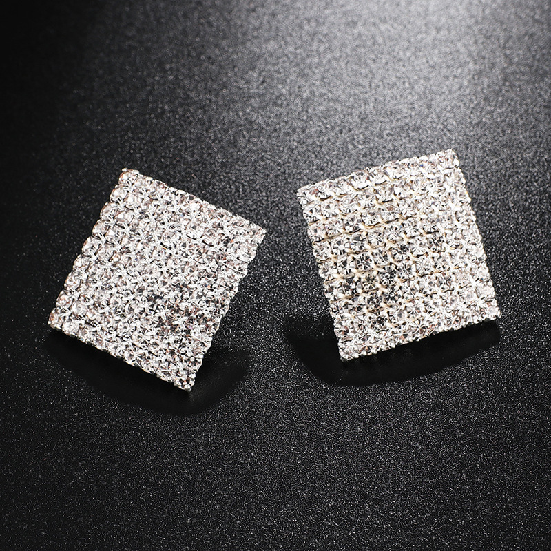 

Ornaments Block Rhinestone Will Ear Nail Joker Temperament Earring