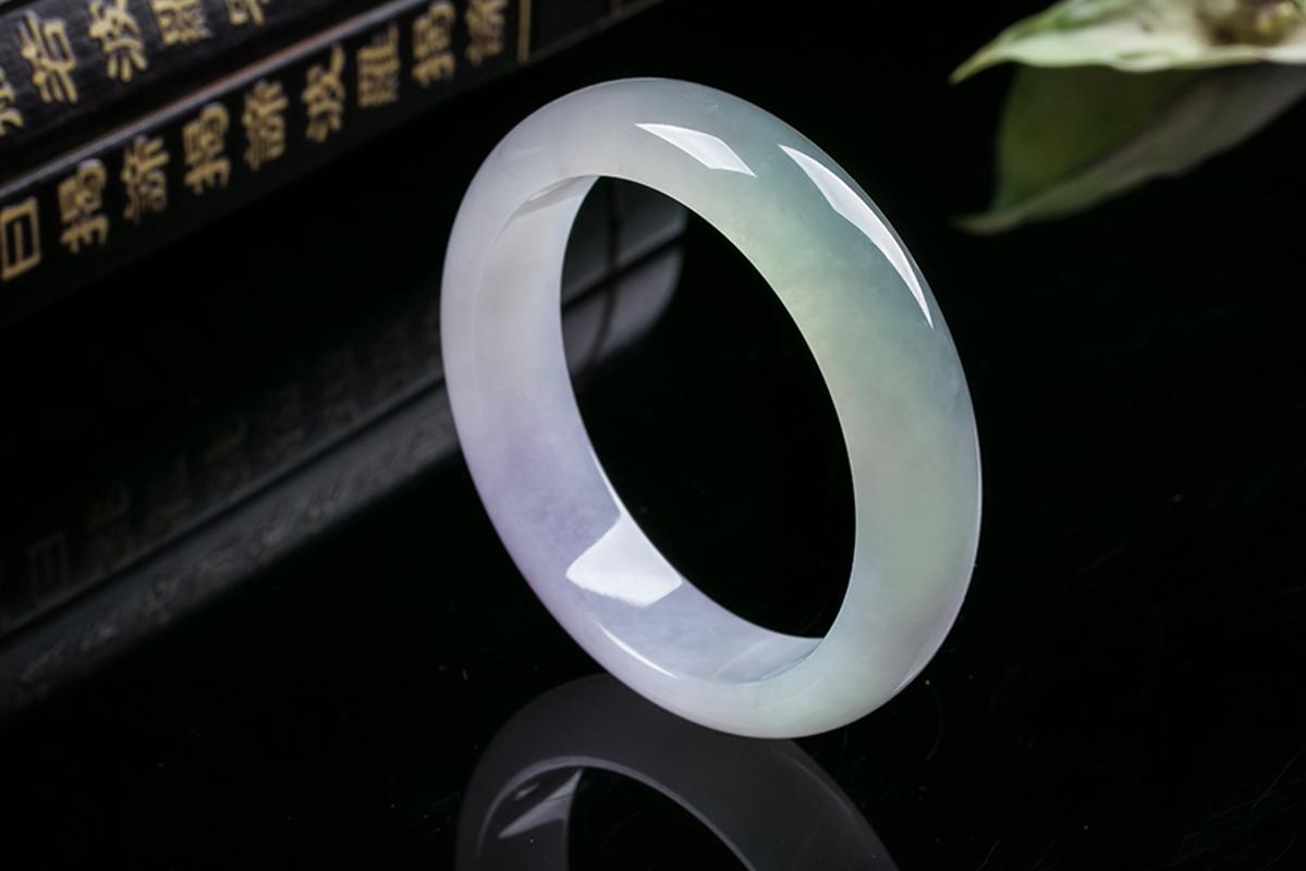 

Other Bracelets Zheru Jewelry Natural Burmese Jade Green 54mm-64mm Two-color Bracelet Elegant Princess Gift