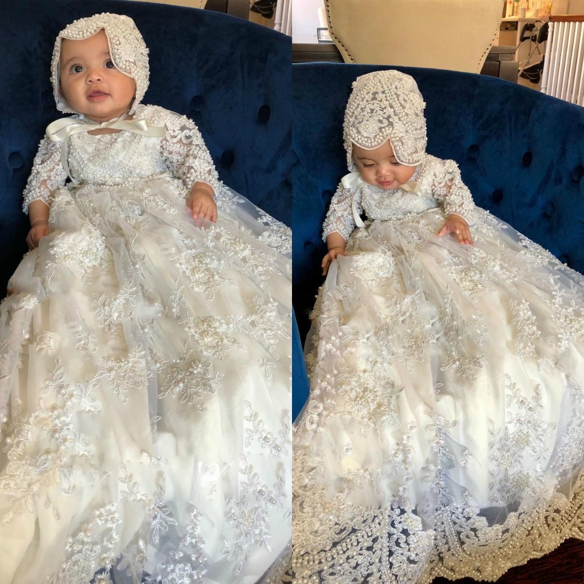 

Pretty 2019 Long Sleeve Christening Gowns For Baby Girls Lace Appliqued Pearls Baptism Dresses With Bonnet First Communication Dress, Gold