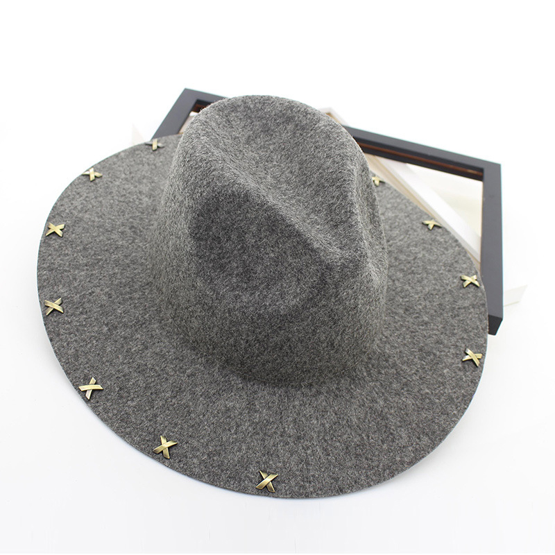 

Wide Brim Wool Felt Fedora Jazz Hats Rivets Decor Women Men Panama Style Trilby Party Cowboy Cap Unisex Fashion Gambler Hat, Burgundy