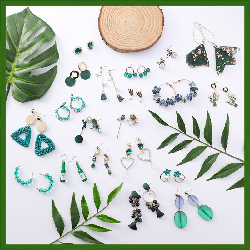 

Dangle & Chandelier Summer Heart Casual Green Acrylic Earrings Geometric Flower Crystal Long Tassel Earring For Women 2021