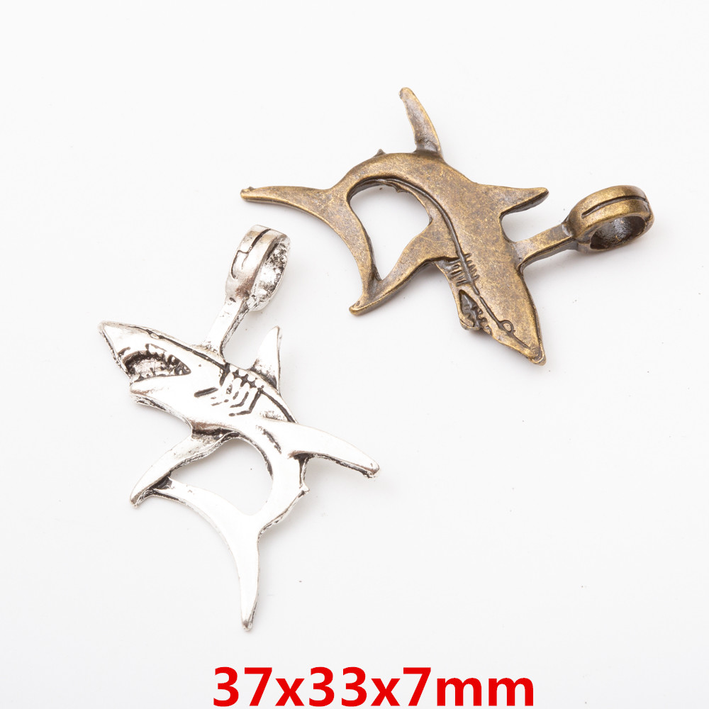Retro DIY Cute Dolphins Alloy Charm Pendant Jewelry Making 24x23mm