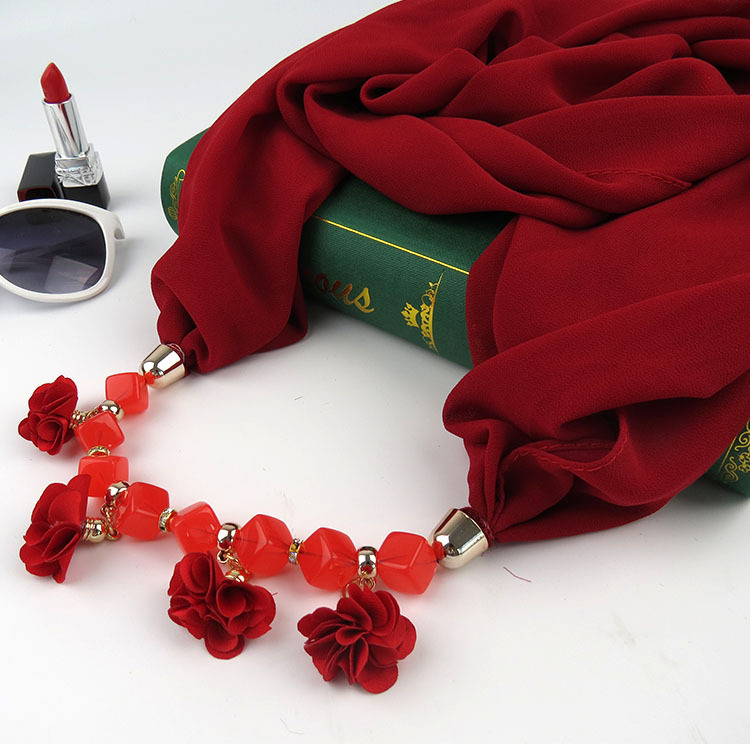 

Ladies Pendant Scarf Chiffon Femme Head scarf Wrap Accessories Muslim Head Scarf Jewelry alloy Flower necklace Scarves AALE374, As pic