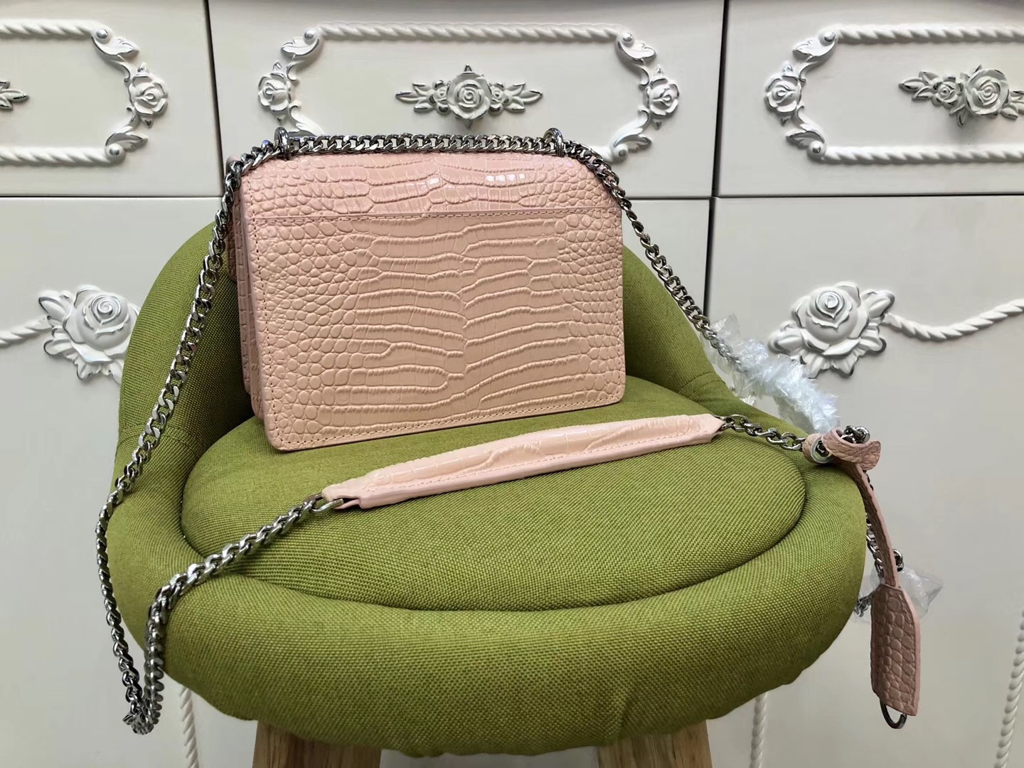 

leather shoulder bags leather soft leather chain 22cm Marnont bag Crossbody Marmont, Pink