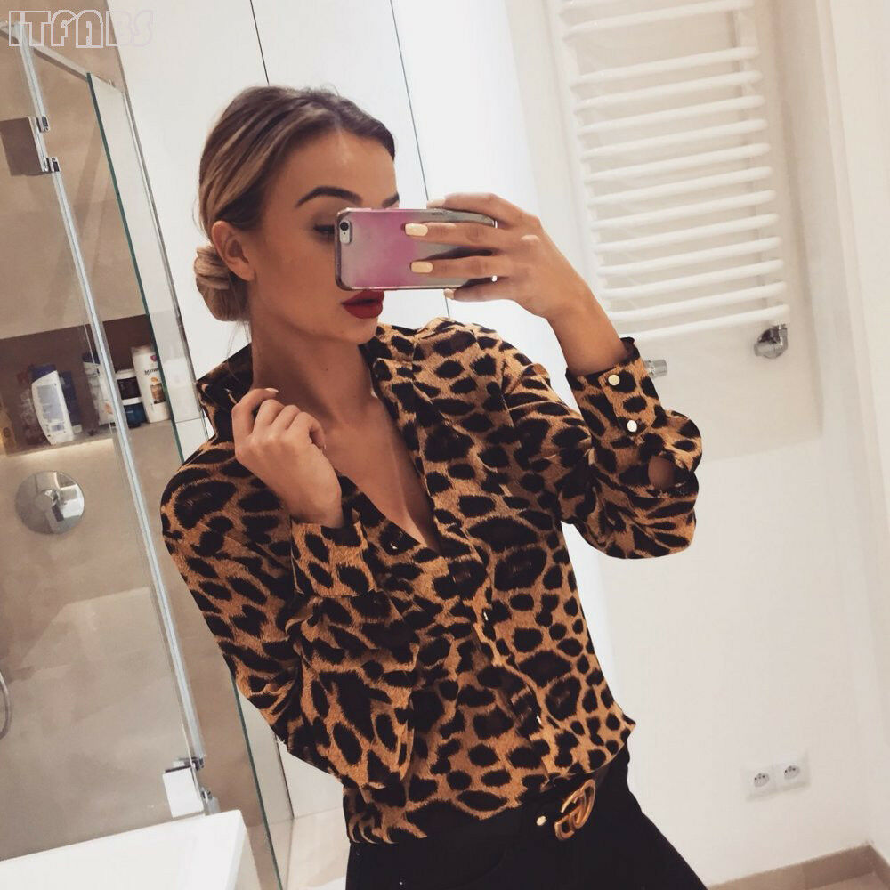 

2019 Fashion Summer V-Neck Shirts Women' Sleeve Button Leopard Snake Multiple Colors Long Casual Blouse Tops, Beige