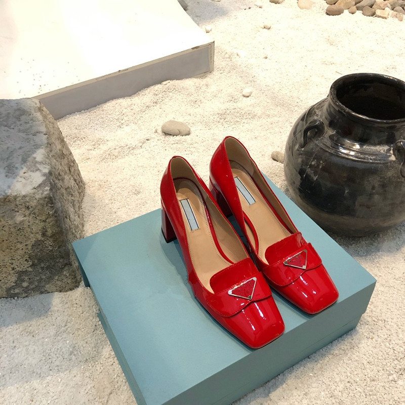 heels with red base
