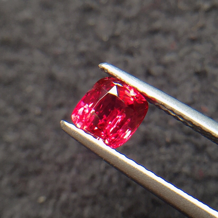 2.5mm Redondo Natural Piedra Preciosa Gema Rubí Rojo
