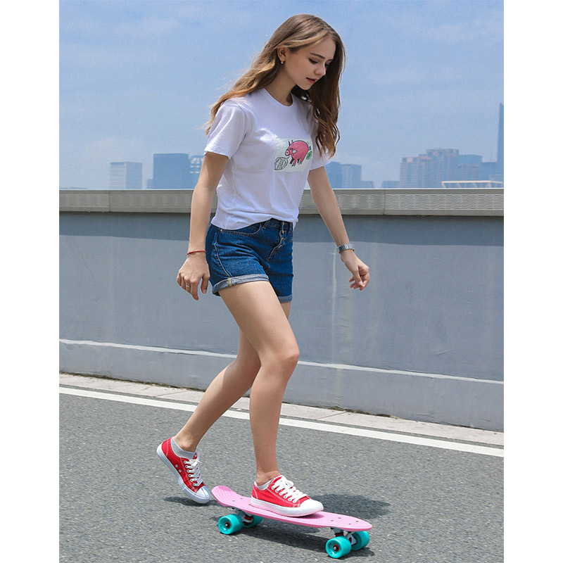 

Adult children 22 inch four wheel plastic small fish board skateboard long board mini brush street long easy to carry, Color 3