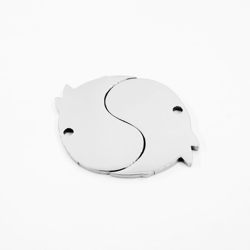 

Eight Diagrams Necklace Stainless Steel Tai Chi Pendant Taiji Bagua Puzzle Jewelry