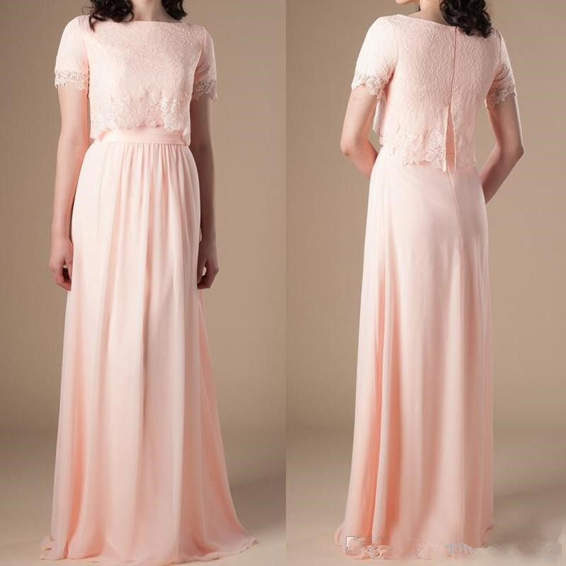 

Two Pieces Modest A-line Pink Bridesmaid Dresses With Short Sleeves Lace Top Formal Evening Gowns Boho Wedding Party Dress