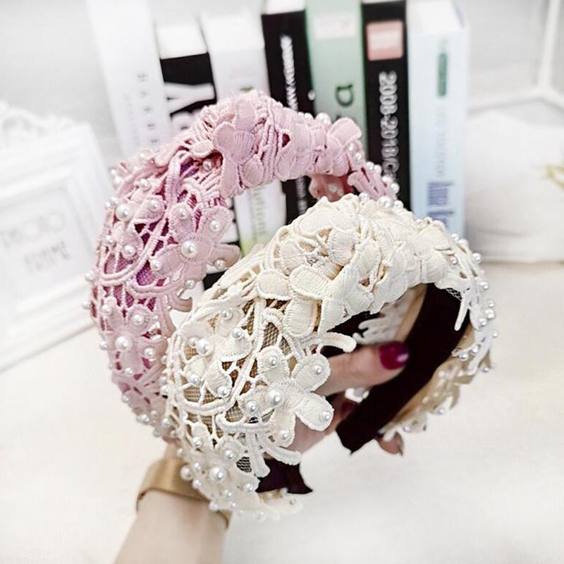 

Fashion Hollow Lace Floral Hairband Wide Side Headband Solid Pearls Hair Hoop Middle Knot Hair Accessories Adult Wholesale