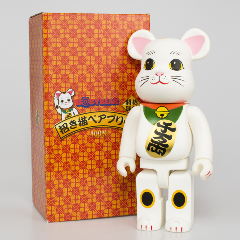 

Collection 400% Lucky Figures Non-toxic Decorations 28cm Cat Toy Art Design With Action Kaws Tsinglet Color Box Bearbrick Pvc Doll Fhhni, Red