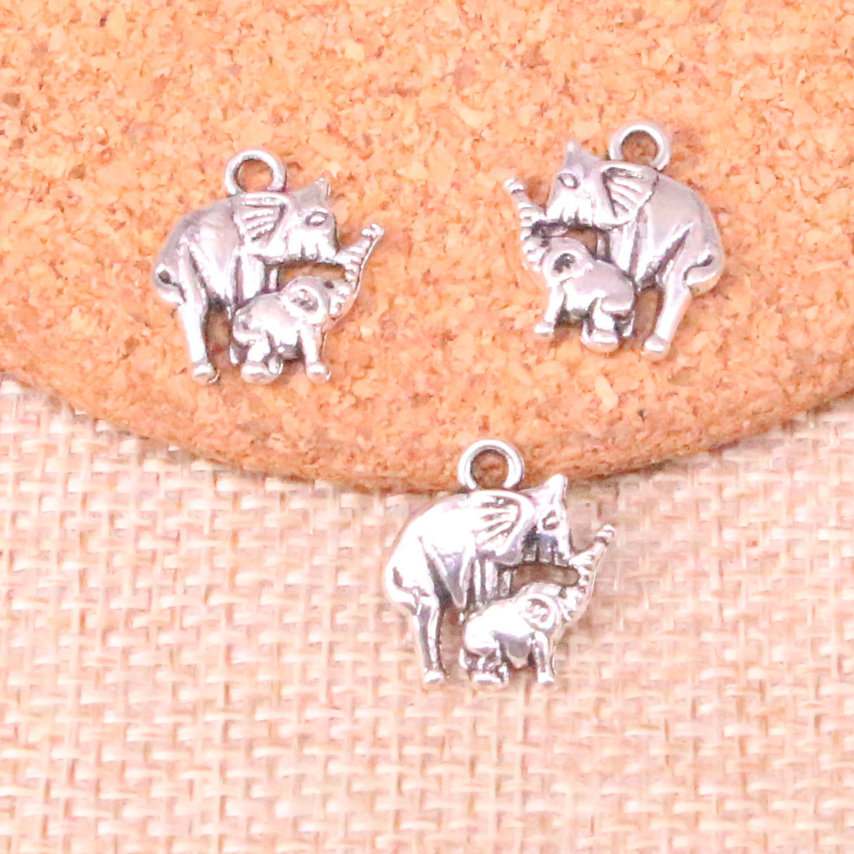 

93pcs Charms mama and baby elephant 16*14mm Antique Making pendant fit,Vintage Tibetan Silver,DIY Handmade Jewelry, Bronze;silver