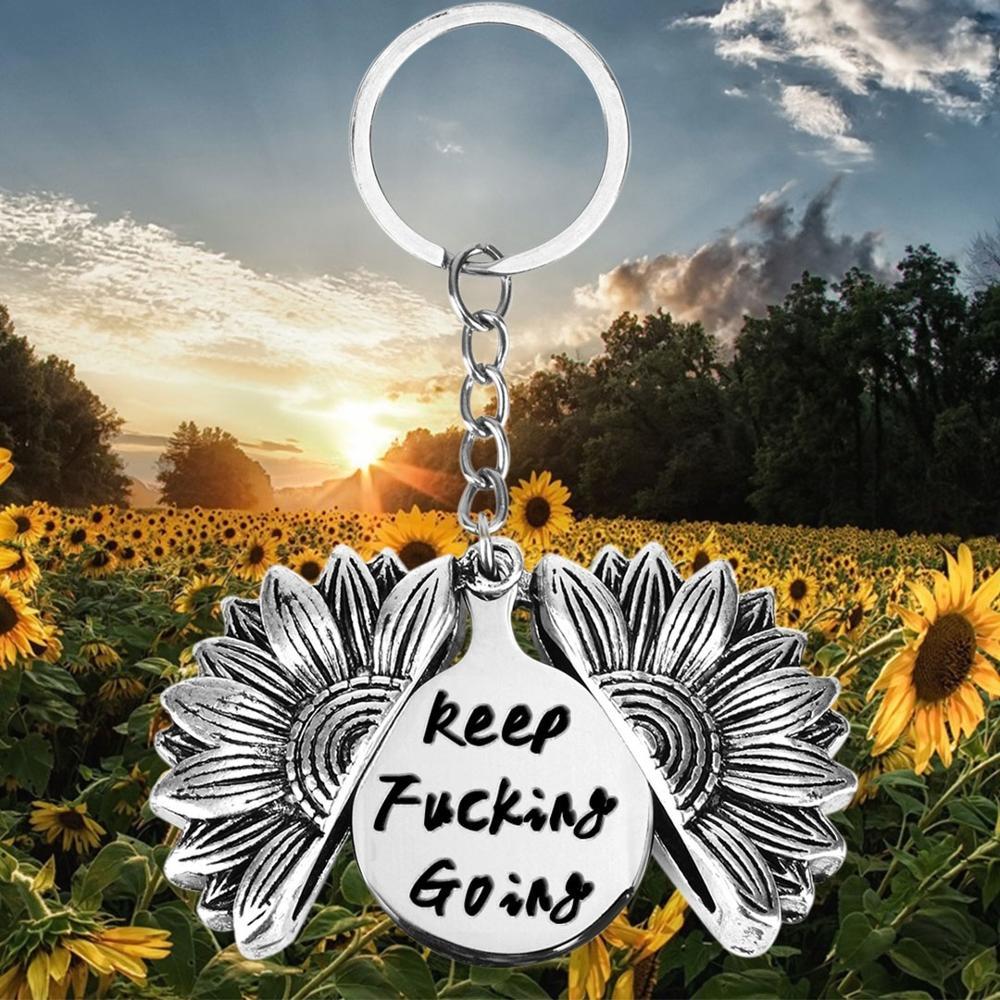

Metal Sunflower Keychain You Are My Sunshine Engraved Lettering Key Chain Men Women Couples Boyfriend Anniversary Gift Jewelry
