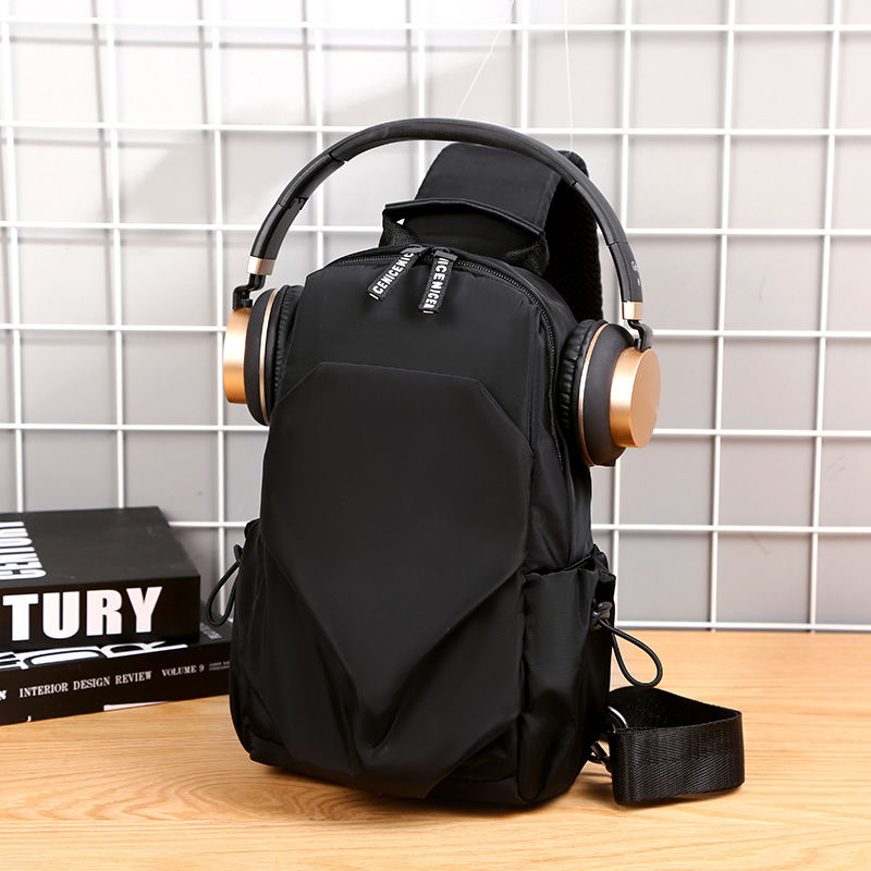 

Outdoor Sports Crossbody Chest Bag USB Charging Male Shoulder Bag Anti Theft Chest Waist Pack Traval Single Strap Back, Gray color