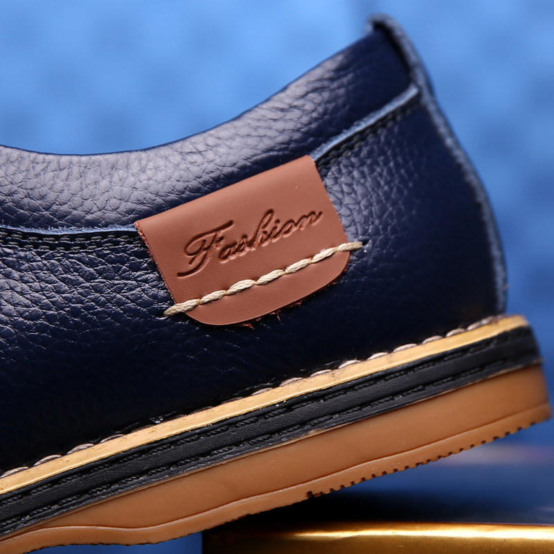 2019 Nouveau Hommes Oxford Robe en cuir véritable Chaussures richelieu lacées Flats Chaussures Hommes Casual Chaussures Mocassins hommes de grand