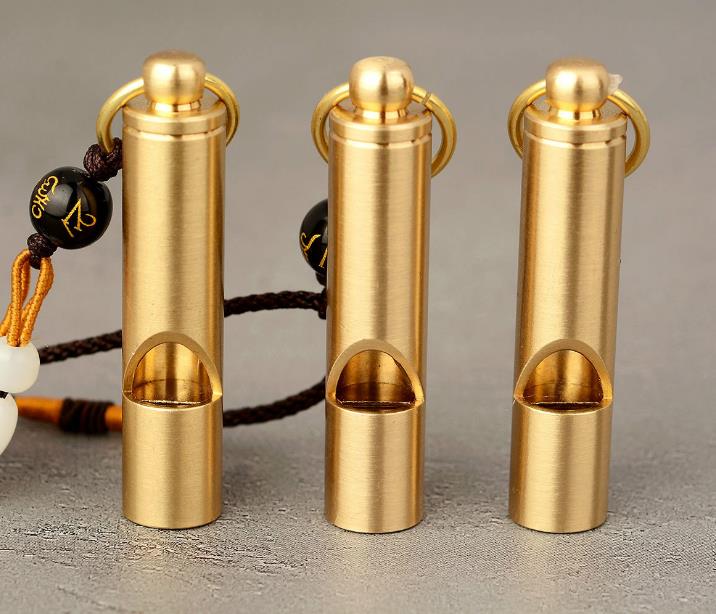 

Loud Brass Whistle Portable Emergency Whistle Outdoor Survival Whistle Hiking Tools Party Noise Maker Favors Gift Present gold