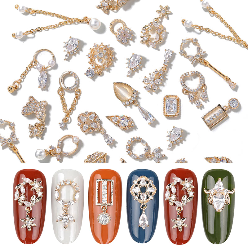 

2 Pcs / Pack Chains Gold Metal Nail Decoration Rhinestones Mixed Size Nail Jewelry Bling 3D Art Decorations DIY Design