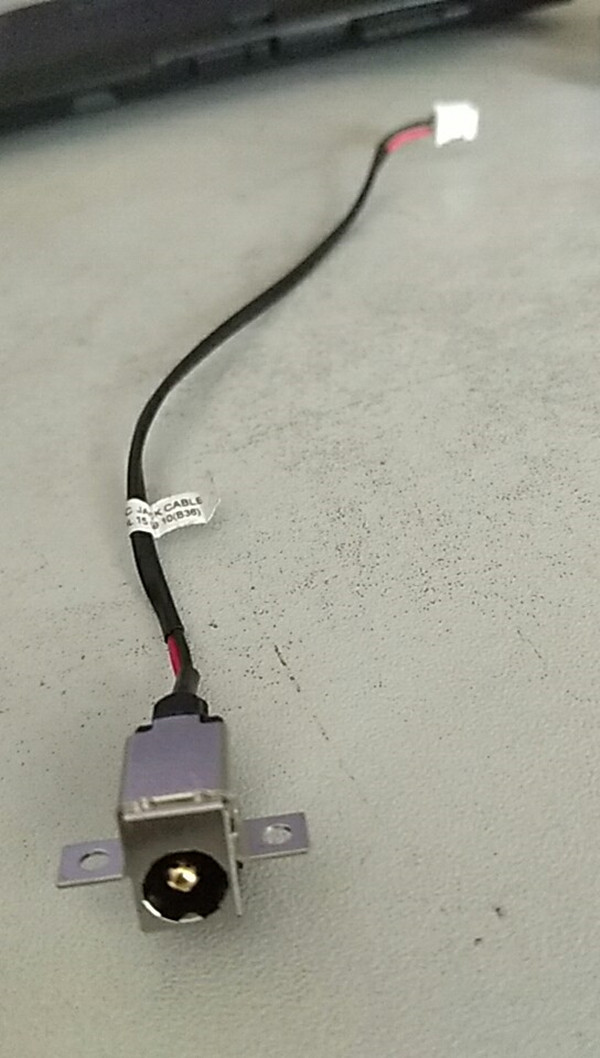 

6-43-W15E0-040-2 6-43-W15E0-040-1 for Clevo W650EH DC Jack Cable G170SA M700 W650 G150S G150SA G150SG M520A DC Jack Connector