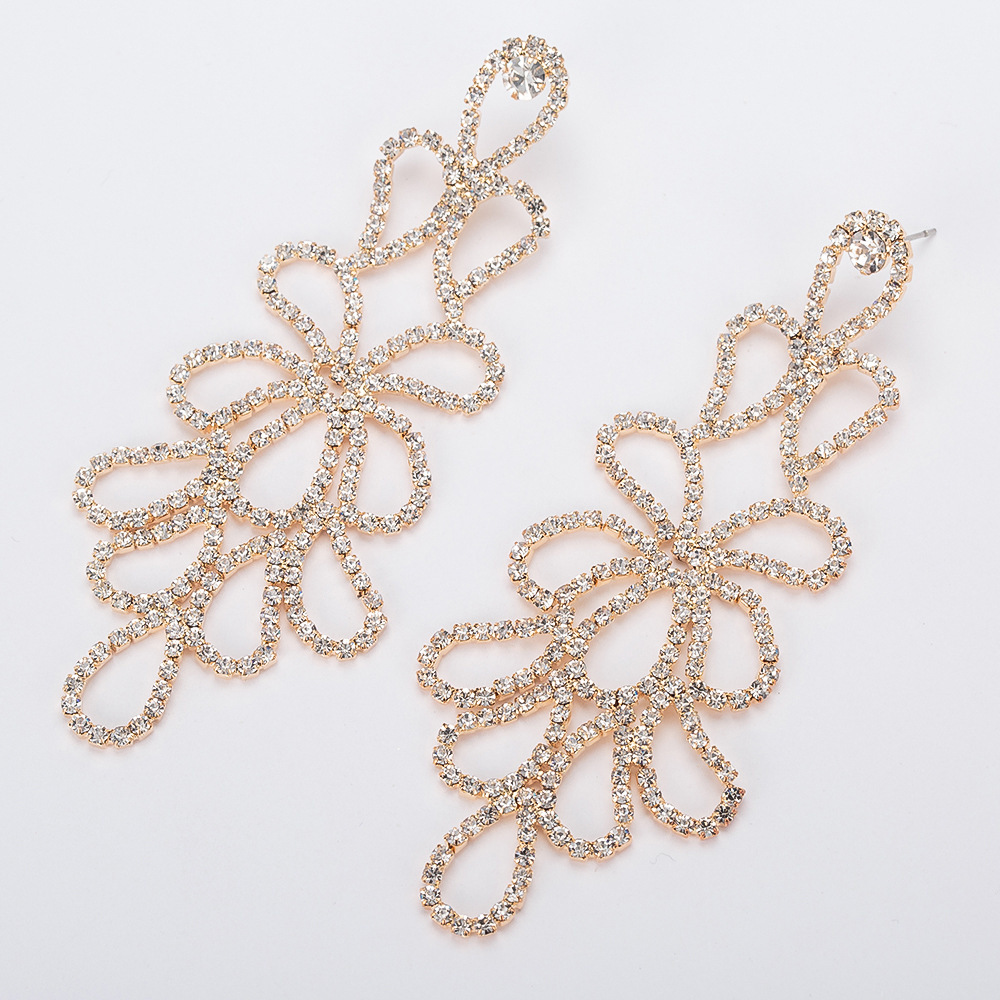 

Earring Woman Temperament Diamond Decoration Personality Exaggeration Will Ear Nail Earrings