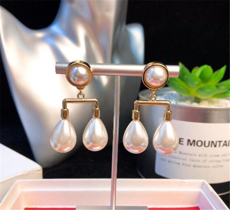 

wedding jewelry earrings Simple pearl pendant charm earrings for women banquet jewelry New Year Christmas Gift