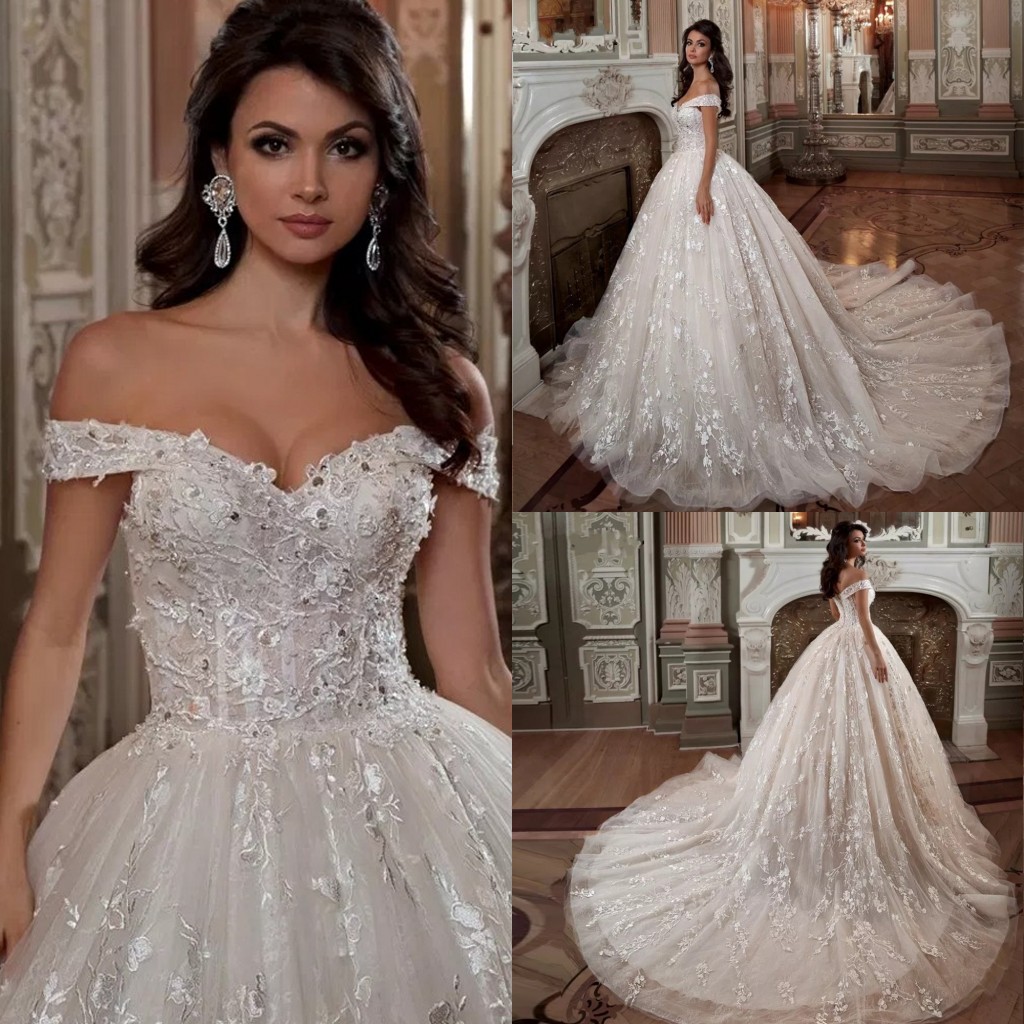 

Vintage Off The Shoulder Short Sleeve Wedding Dresses Beading Crystal Sequins Luxury Ball Gown Wedding Dress Plus Size 2020 Bridal Gowns, Red