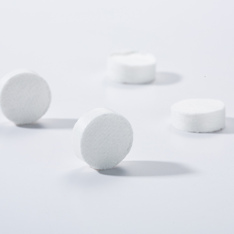 

30pcs Compressed towel disposable face wash cotton travel travel cleansing towel compressed milk