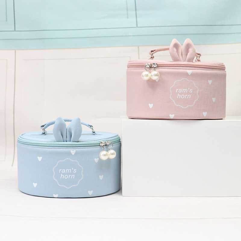 

2020 new ladies cosmetic bag fashion simple Korean version cosmetic bag casual large-capacity storage women's, Blue