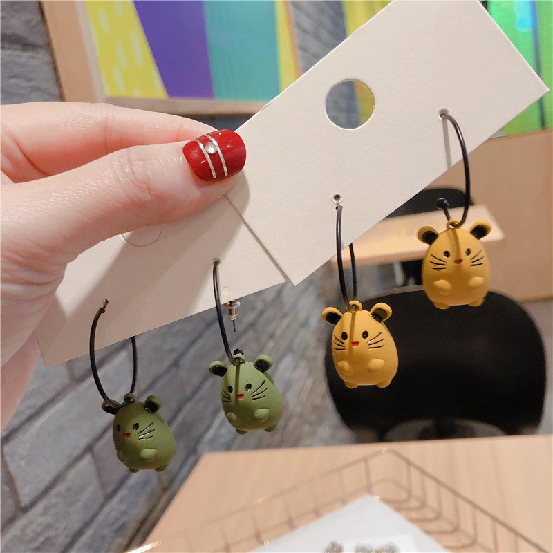 

Hoop & Huggie 2021 Korea Style Silver Needle Simple Cute Little Mouse Earrings For Women Fashion Jewelry Accessories