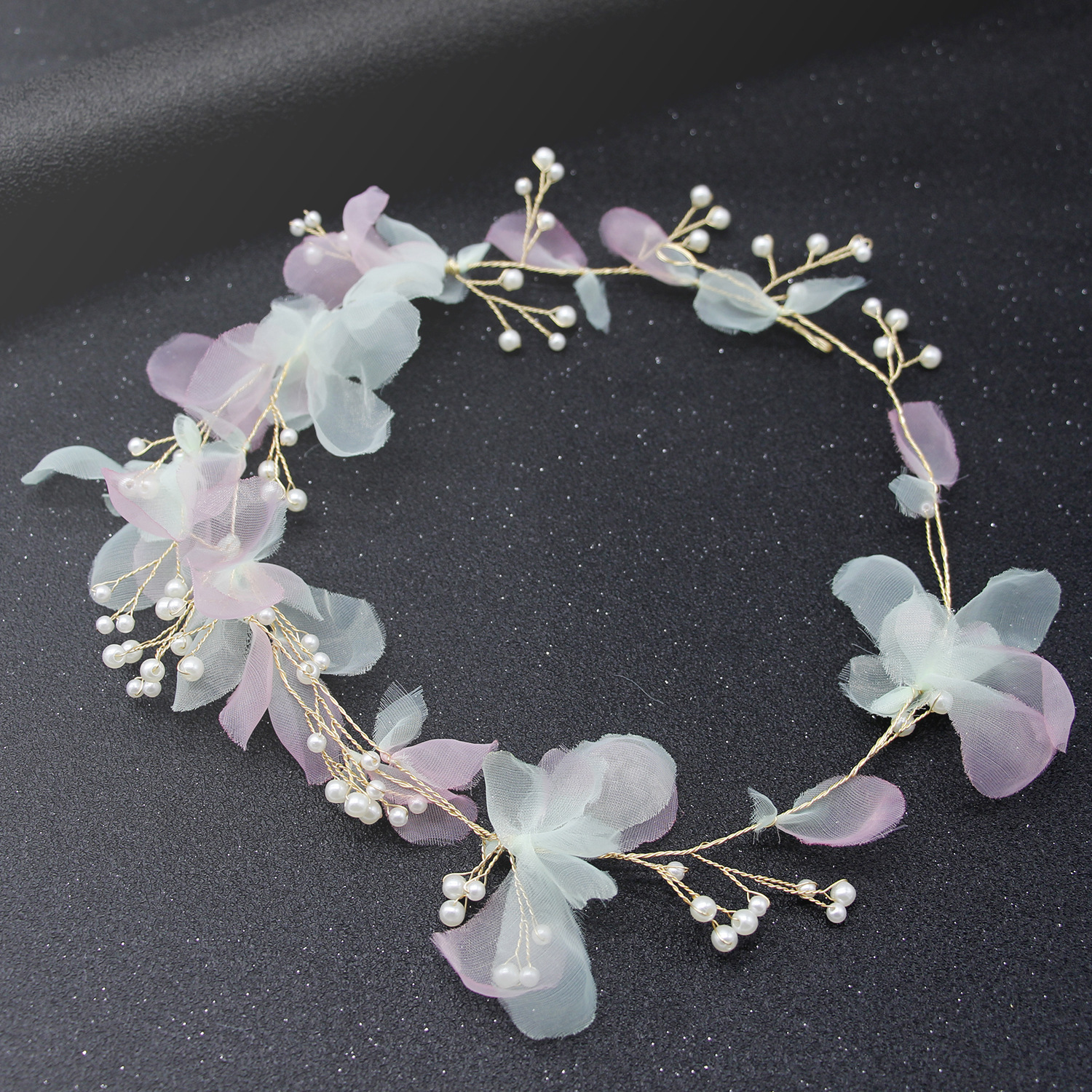 

Bride Wedding Headwear Juana Mixed Color Soft Chain Manual Pearl Hair Band Expert