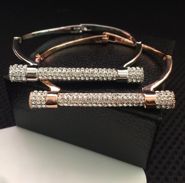 

Assorted diamond studded bolt Bracelet alloy diamond studded letter Bracelet lady