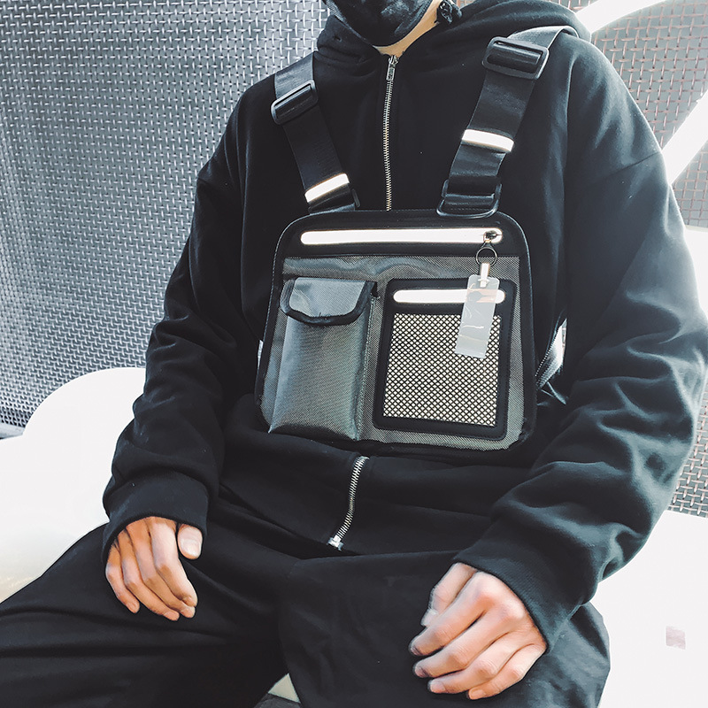 

Adjustable Tactical Vest Hip Hop Streetwear Functional Harness Chest Rig Army West Waist Pack Chest Bag Fashion Nylon, Black