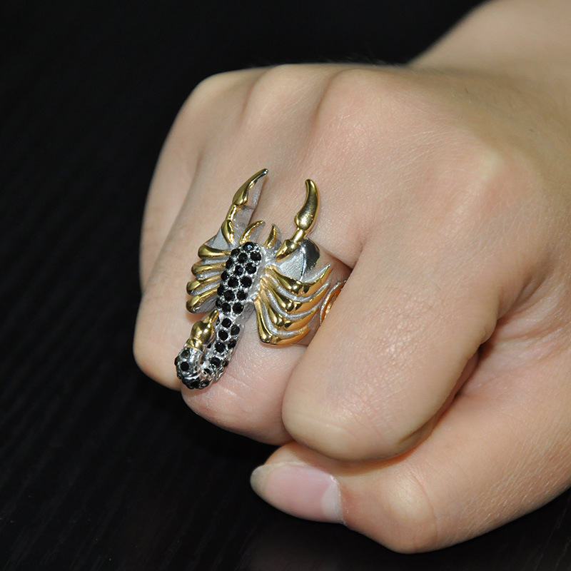 

Vintage Creative Scorpion Rings For Men Hip Hop Black Rhinestone Ring Geometric Gold Plated Stainless Steel Jewelry Accessories Wholesale, Silver