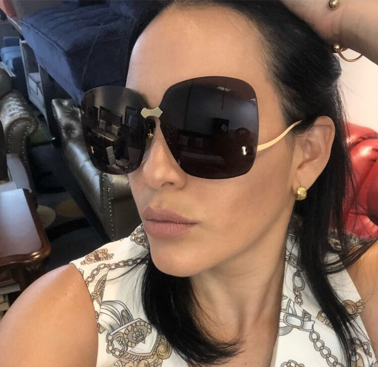 

Wholesale Designer Sunglasses For Women Fashion Sunglasses Wrap Sunglass Frameless Coating Mirror Lens Carbon Fiber Legs Summer Style