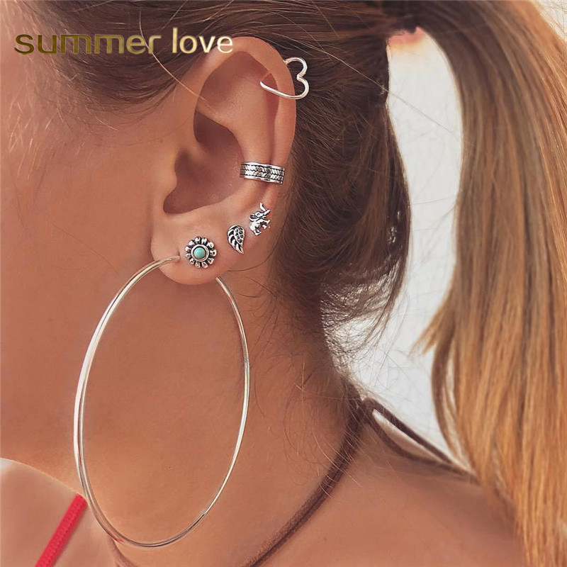 

7 Pcs/Set Vintage Silver Turquoise Stud Earrings Circle Earrings Set Big Hoop Dangle Earring for Women Round Earring Fashion Jewelry