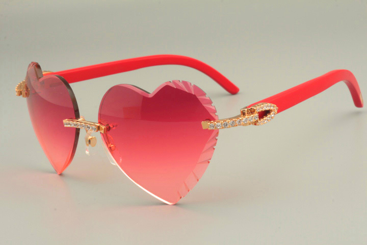 

2019 free shipping heart-shaped carved sunglasses fashion diamond series natural red wooden temple sunglasses 8300686-A size: 58-18-135mm