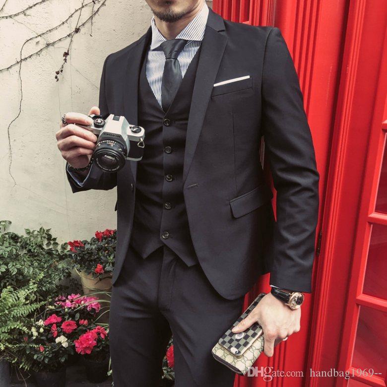 

Classic Design One Button Black Groom Tuxedos Notch Lapel Groomsmen Best Man Mens Wedding Suits (Jacket+Pants+Vest+Tie) D:311, Same as image