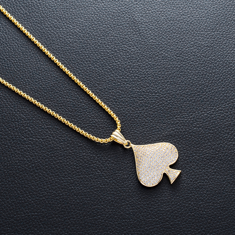 

Hip-hop Man Poker Personality Heart Pendeloque Cut Pokerpendant