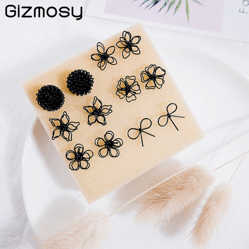 

Hollow Out Double Layer Small Earrings Flower Shape Stud Earrings Fashion Jewelry Women's Accessories Black Korean Style SY5109