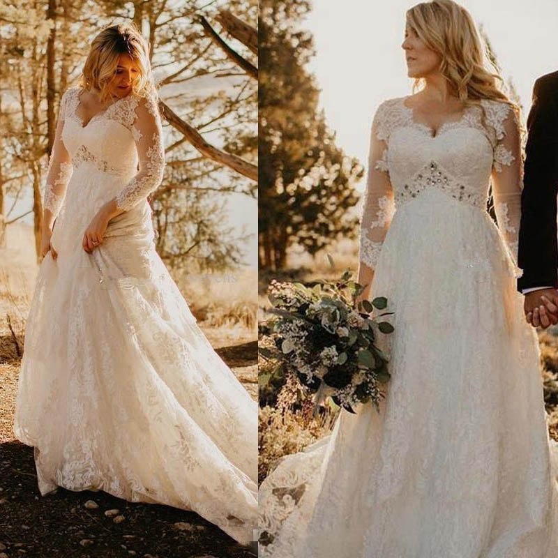 

Plus Size Wedding Dresses 3/4 Long Sleeves Lace Applique Beaded Tulle 2020 Custom Made Chapel Train Scalloped Neckline Wedding Gowns, Silver