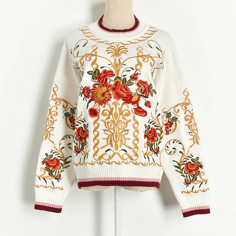 

2020 Europe and America Heavy Industry Light Luxury Embroidery Flowers Loose Long Sleeve Knit Sweater Pullover Women, Embroidery pullover