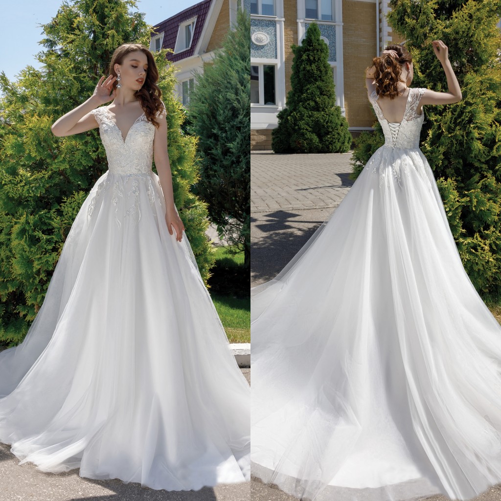 

2020 A Line Wedding Dresses V Neck Capped Sleeve Lace Appliques Bridal Gowns Custom Made Lace-up Back Sweep Train Plus Size Wedding Dress, Gold