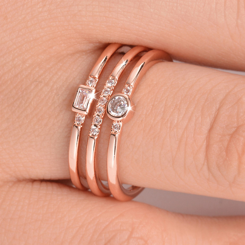 

Fashion Personality Three-layer Zircon Ladies Rings Unique Rose Gold Color Party Rings for Women Wedding Jewelry Bague Femme