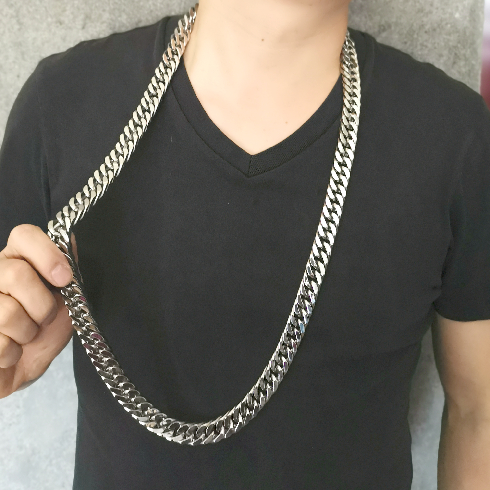 Lourd énorme 32 pouces 15mm Charmant en acier inoxydable Grand collier à maillons de chaîne gourmette cubaine pour bijoux pour hommes. Cadeaux de